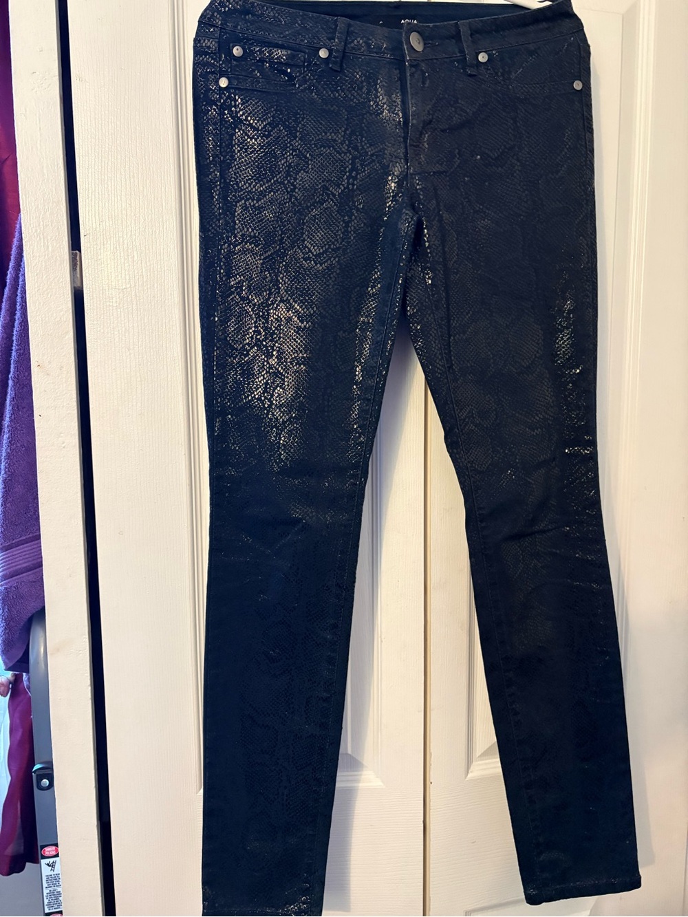 Aqua Black Snake-Texture Skinny Pants